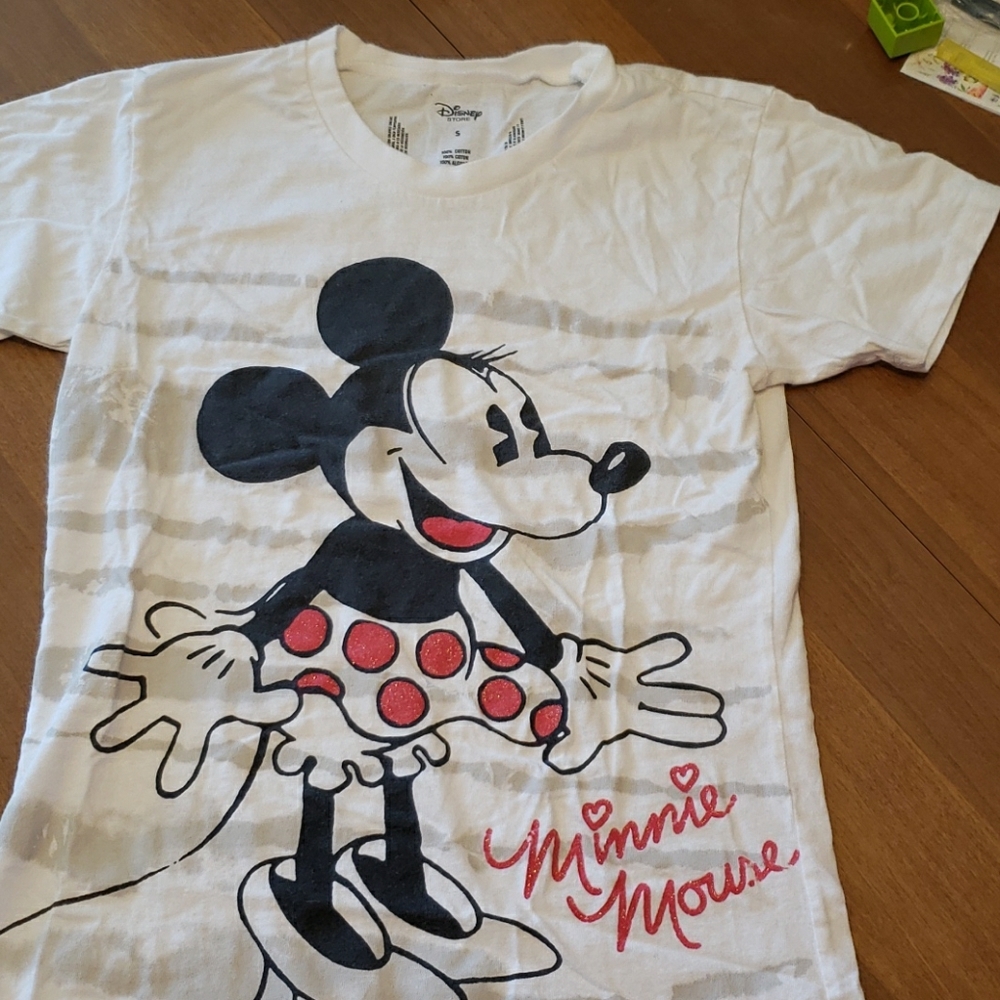 Vintage Disney store Minnie Mouse Tee